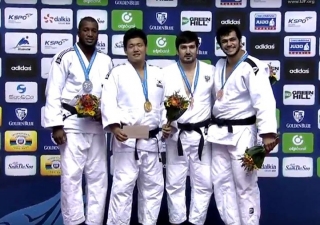 Koreyada daha bir medal qazandıq